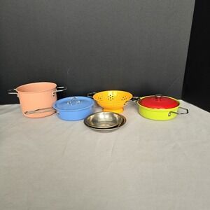 Mix Match Small Foot Metal Cookware Set Pretend Play 11751
